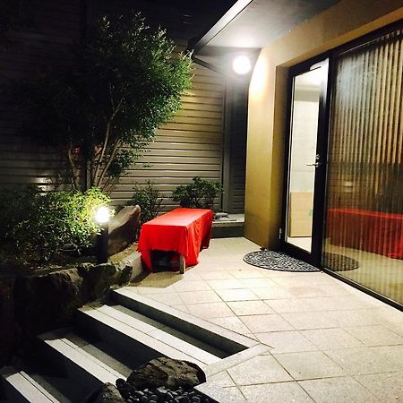 Отель Maruya Kamogawa Terrace Киото Экстерьер фото